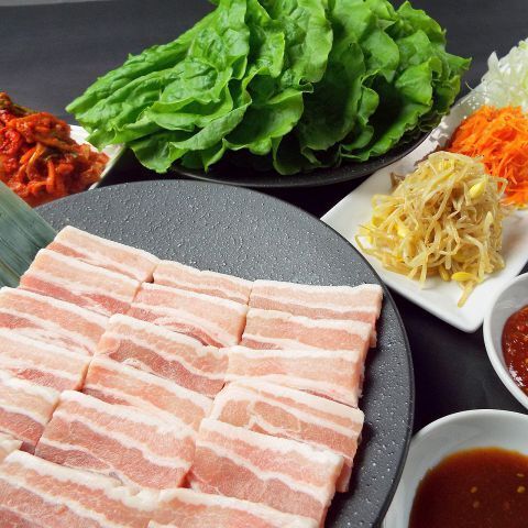 人気の本格サムギョプサルが期間限定で登場！1人前780円～