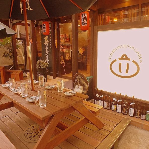 京成八幡から徒歩30秒八幡で宴会を楽しむなら是非”くろぶたや”へ◆◇◆大人気の個室席は20名様～♪ビアガーデンができる大人気のテラス席もございます★女子会や宴会の利用はもちろんのこと、美味しいお酒にこだわりがある方にも◎テレビも設置しているのでオリパラ・サッカー観戦可能です♪