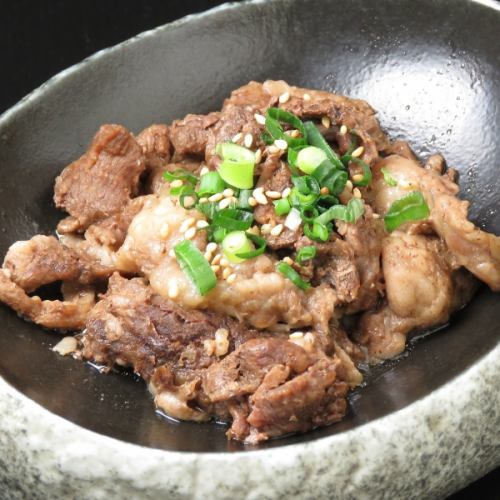 Wagyu beef tendon stewed in beef tail