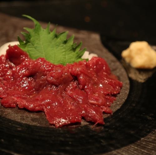 Sashimi of horse sashimi