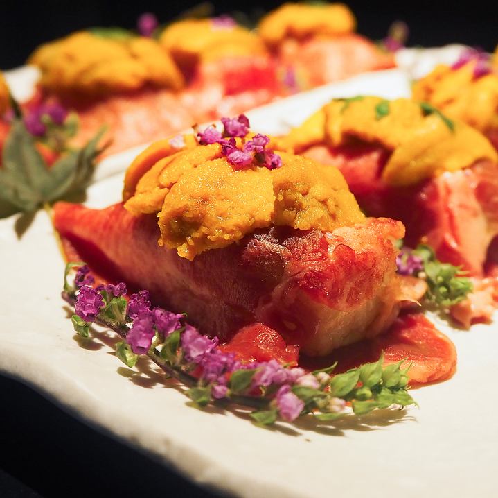 Enjoy A5 Wagyu beef at an izakaya! Black Wagyu beef sushi from 108 yen! Located near Ebisu Station. Private rooms available, smoking allowed, and private reservations available.