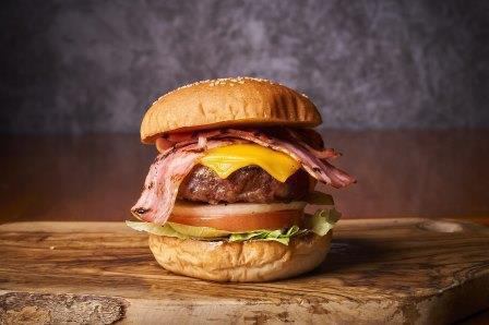 ベーコンチーズバーガー　Bacon Cheese Burger