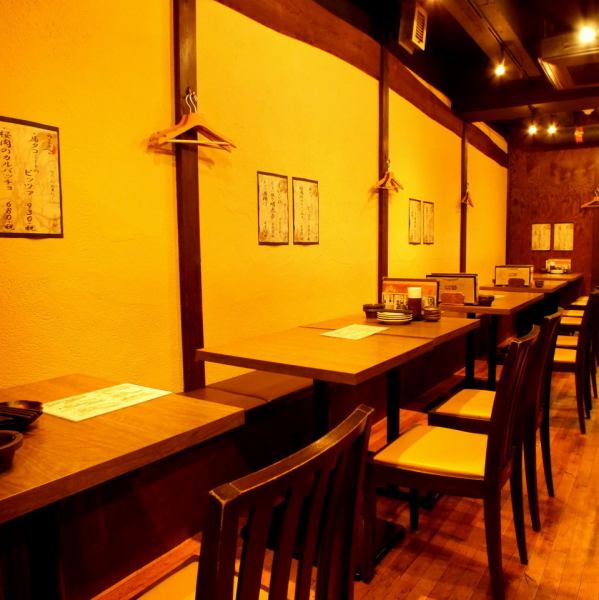 【Table Seats 18 Seats】 Prepare a spacious seat that can accommodate every scene ◎ Drink party with friends and date, Fun from entertainment to farewell party and company party ☆ Binding tables ◇ Ties up to 30 people Please feel free to inquire about the number of people, budget etc. ♪