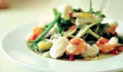 シーフードサラダ