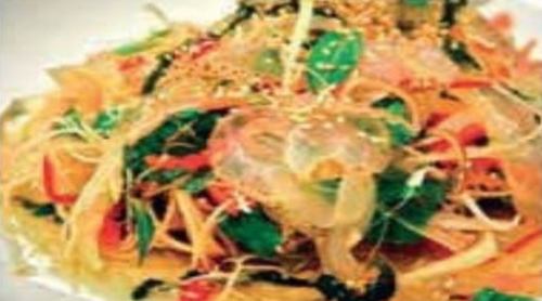 クラゲとキュウリサラダ