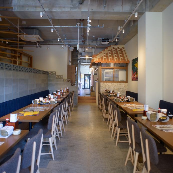 お席 | 民謡ライブ酒場 しまんちゅ 北谷美浜