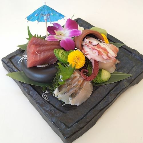 Assortment of 5 types of sashimi from Okinawan fish