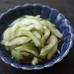自家製セロリの浅漬け