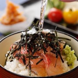 小田原おでんの出汁茶漬け