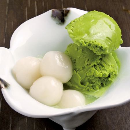 Shiratama dumpling matcha ice cream