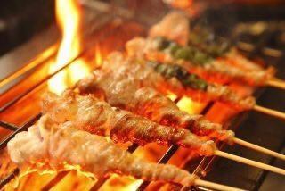 Yakitori baked with charcoal fire