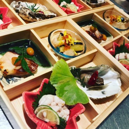 十月：包場宴！享受當季美味！瀨戶小町套餐，使用當季生魚片、真鯛、紅葉豬等奢華食材