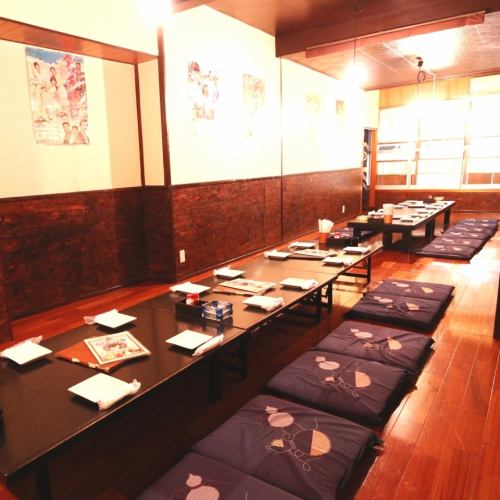 The tatami room is OK for up to 28 people