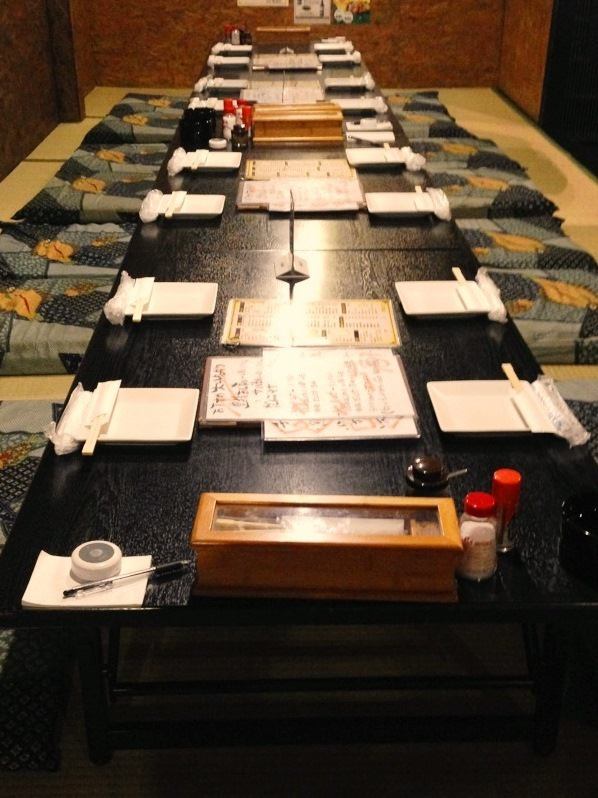 We have a tatami room for up to 28 people!