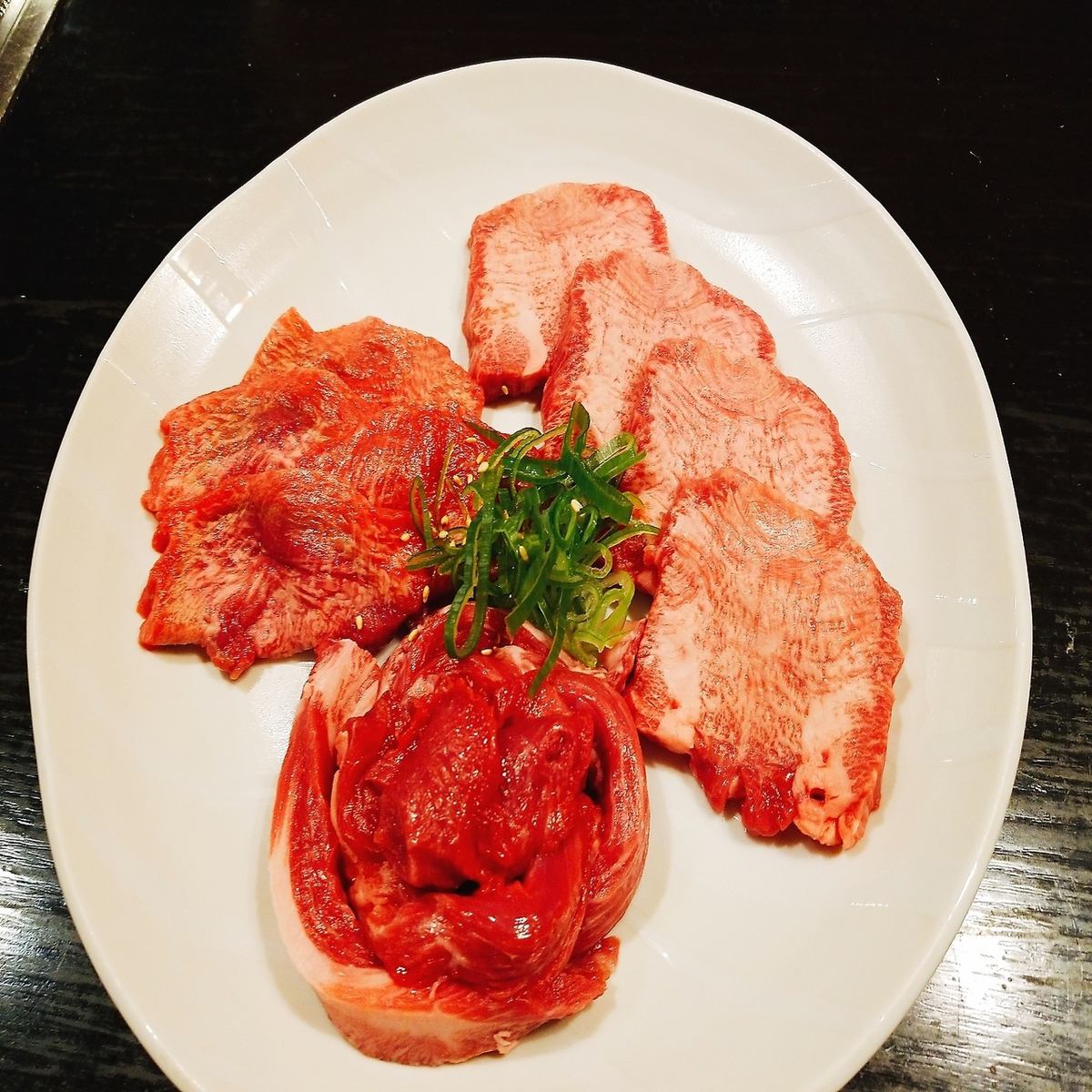 We offer carefully selected Wagyu beef at a reasonable price ♪