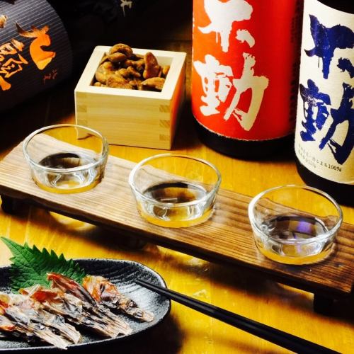 Approximately 60 types of sake!