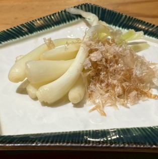 Salted island shallots