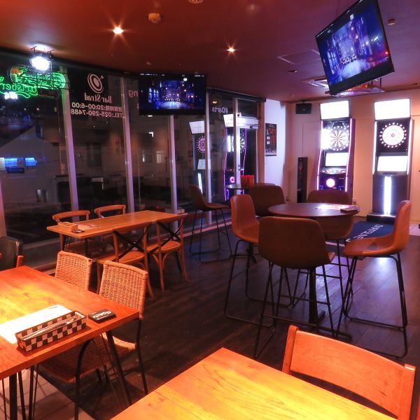 [Equipped with darts board ♪] We have abundant seats such as table seats, sofa seats, counters, darts seats, etc. according to the scene you want to enjoy ♪