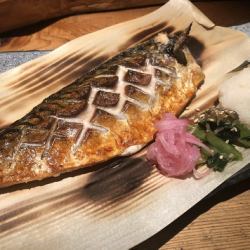 Toro mackerel grilled with salt