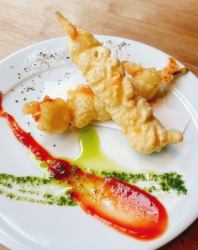 Mozzarella pearl tempura