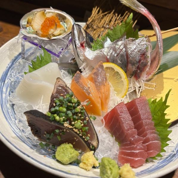 Enjoy the flavors of each season with our "Sashimi Platter"
