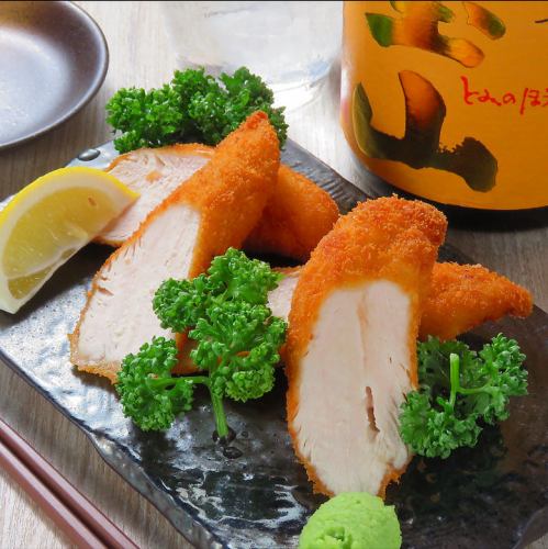 【一品料理・おつまみもこだわっています！】串揚げ・ささみカツを中心に約40種類をご用意♪