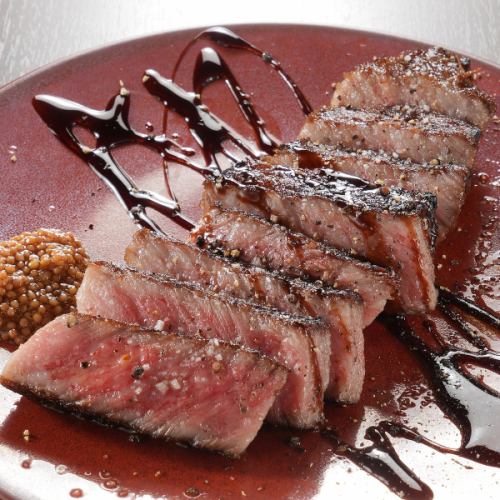 黒毛和牛A5ランプの炭火焼き