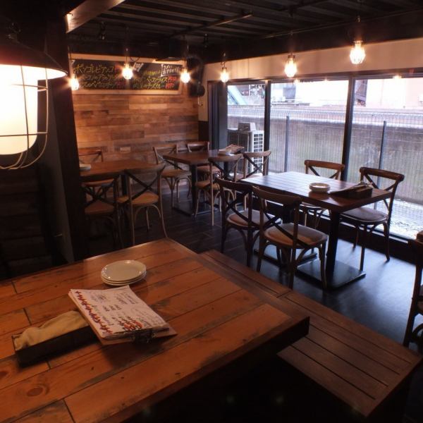 The stylish interior can also be rented out exclusively.Available for private booking for 24-62 guests! Recommended for ladies' parties and other banquets! Great value courses with all-you-can-drink starting from 5,000 yen.Please feel free to contact us.