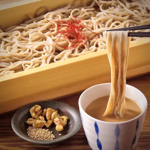 香り立つ手打ち蕎麦の魅力