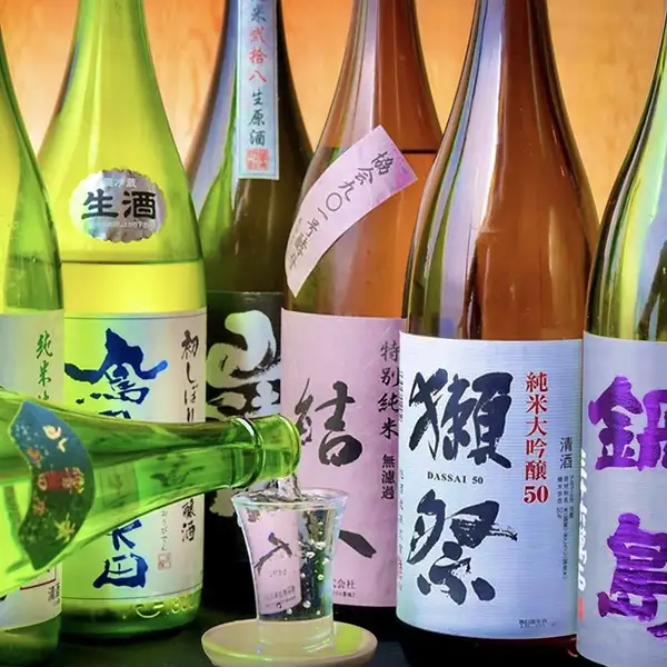 ハッピーアワー限定17:30～19:00の生ビールや角ハイ、蕎麦焼酎、レモンサワー