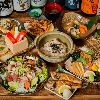 [Luxury course featuring Nodoguro (blackthroat seaperch), oyster jibuni (stewed oysters), and red snow crab rice (without hot pot)] 9,000 → 8,000 yen (tax included)