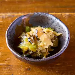 つぶ貝わさびのピリ辛仕立て