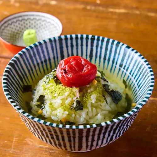 梅茶漬け/鮭茶漬け/明太茶漬け
