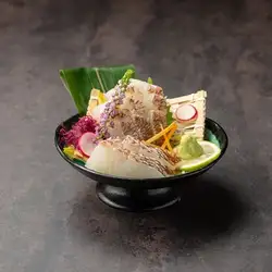 用盐水烹制的濑户内鲷鱼