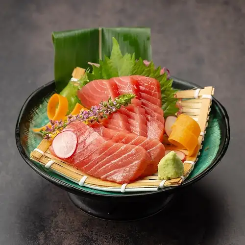 A selection of carefully chosen sashimi!