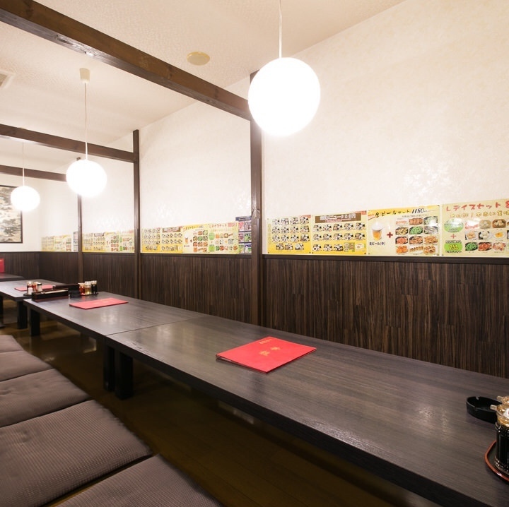 最大60名様までOKの広々とした店内!大小宴会承ります!