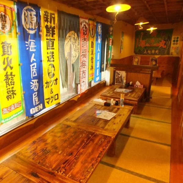 A tatami room that can seat up to 24 people ♪ Group guests such as company banquets and employee trips are also welcome! We are waiting for you with the atmosphere of an izakaya on Ishigaki Island.