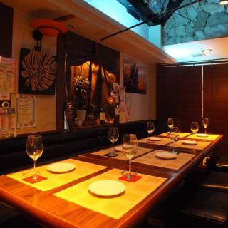 8名様前後のお席一例です。