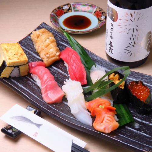 我们欢迎一个人来我们的商店！请品尝omakase寿司和特色菜♪当天推荐的食材很多，所以请随时询问。