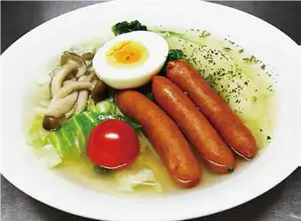 5種類の野菜と粗挽きソーセージの和風ポトフ