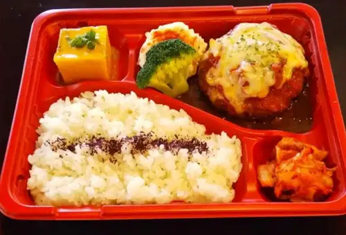 手ごねハンバーグ弁当