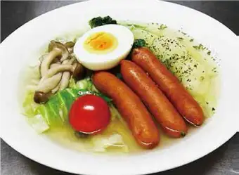 ５種類の野菜と粗挽きソーセージの和風ポトフ
