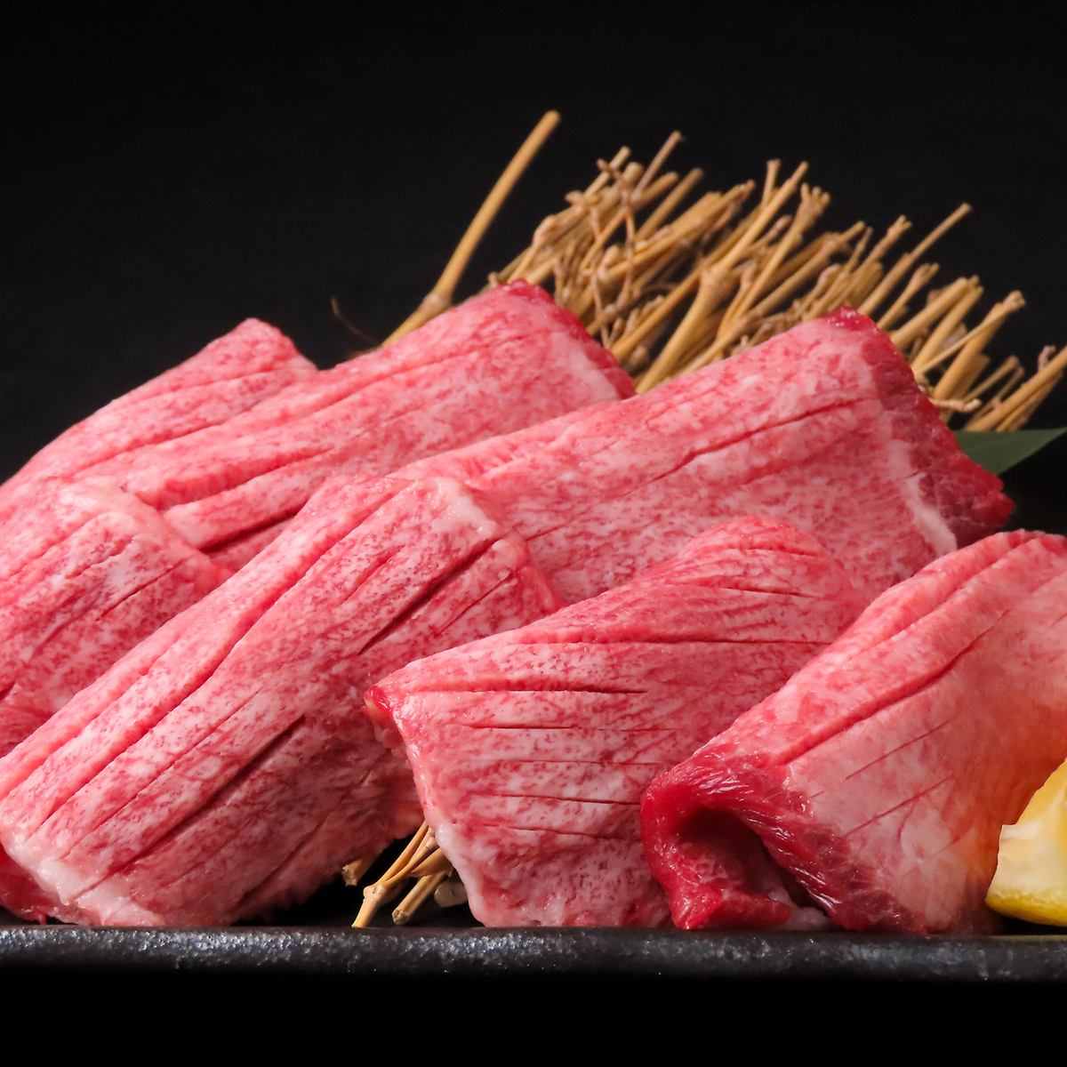 精肉店から直送される厳選素材が愉しめる◎駐車場も多数完備。
