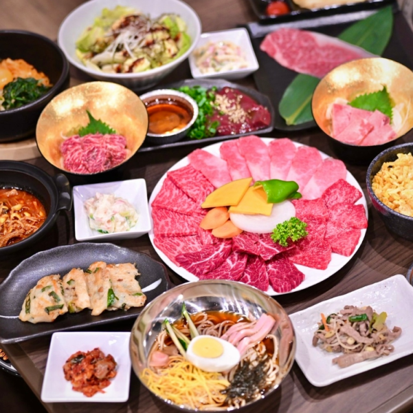 「選べる楽しさ、広がる美味しさ。」お子様から大人まで楽しめる、バリエーション豊かな焼肉メニュー♪