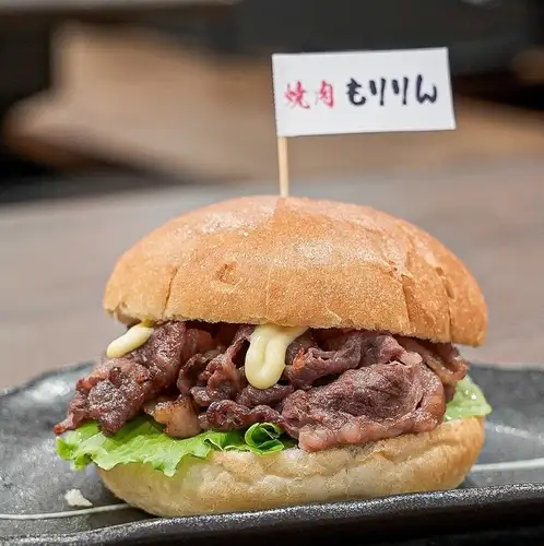 阿瓦黑牛肉汉堡