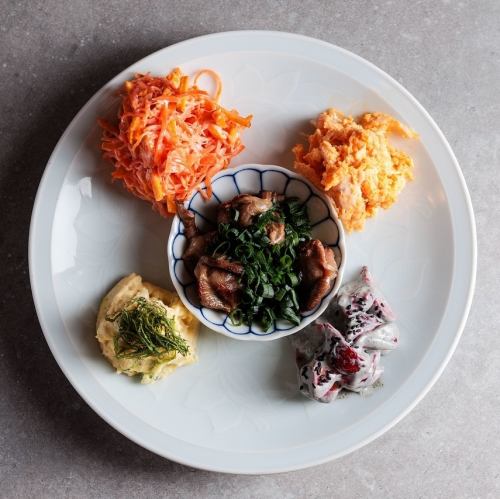 BONの前菜5種盛り合わせ