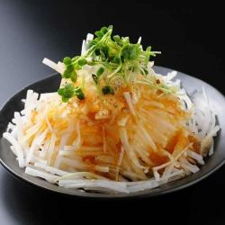 山盛り大根サラダ