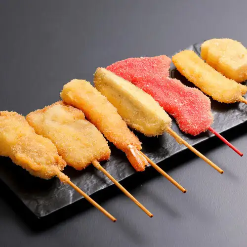 串カツ盛り合わせ