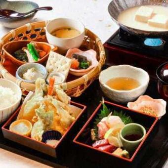 【夏】梅御膳　～　造里、天婦羅と豆乳出汁の美人豆富　～　4,200円（税込）