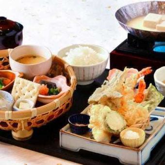 《昼食限定！特別御膳》【夏】豆乳出汁の美人豆腐と天婦羅御膳　3,000円（税込）